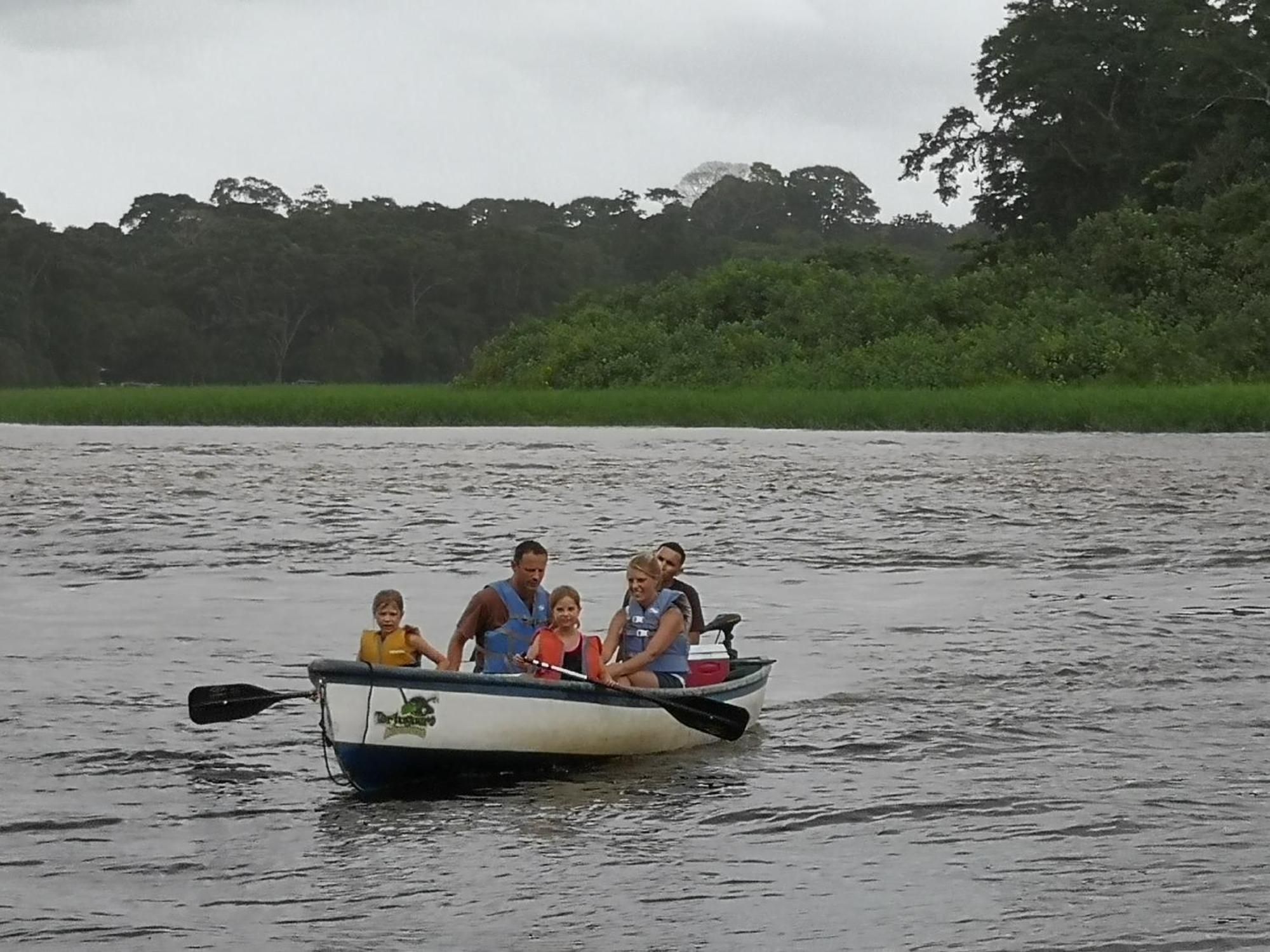 Adventures House Tortuguero